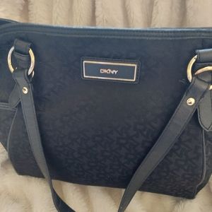 🔥NWOT💥 DKNY Black Leather Purse